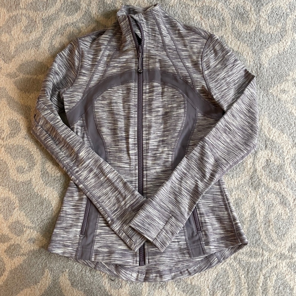 Lululemon define jacket size 6 in white/grey